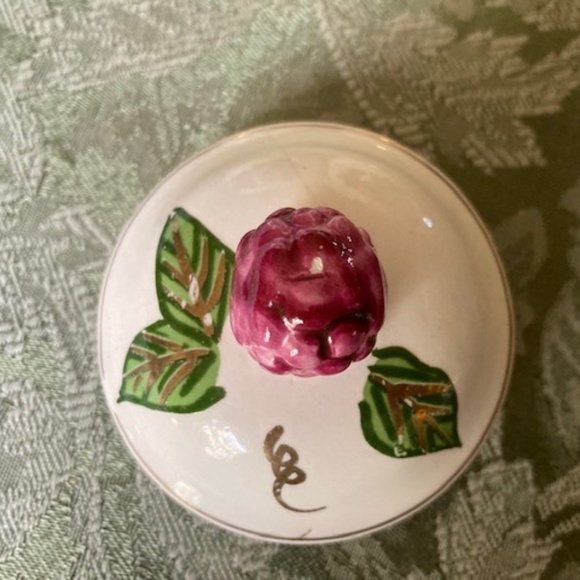 1950's Knotts Berry Farm Cream & Sugar Set - Picture 5 of 14